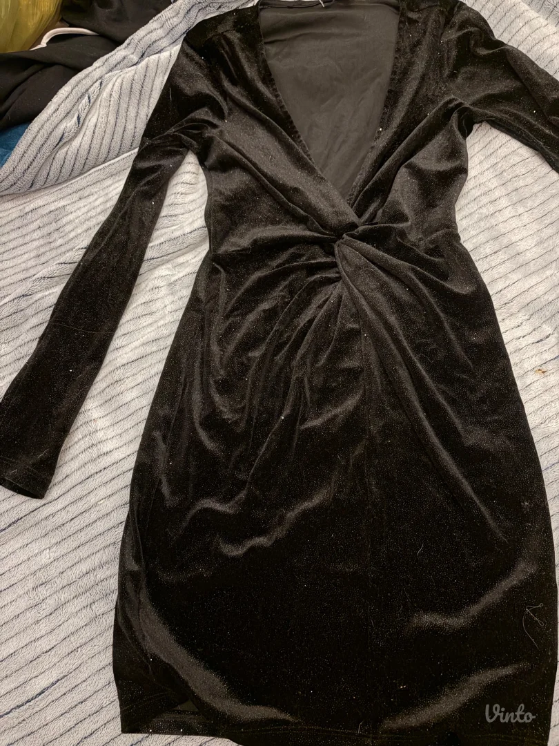 H&m sljokicasta haljina