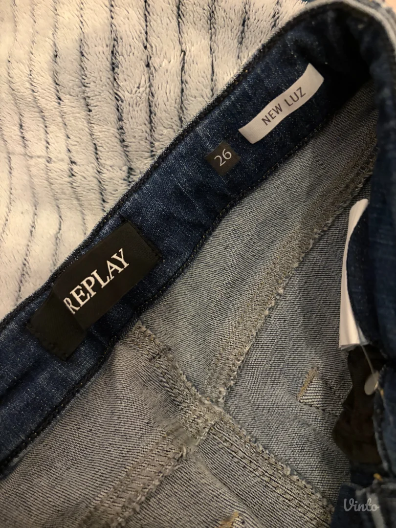 Replay farmerke nove