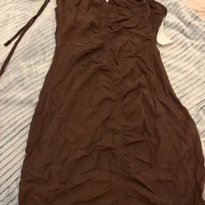 Pull&bear haljina sa etiketom