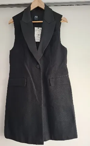 Zara elegantan prsluk