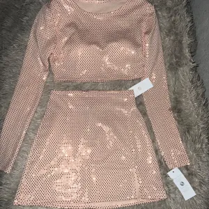 Svetlucavi kompletic S