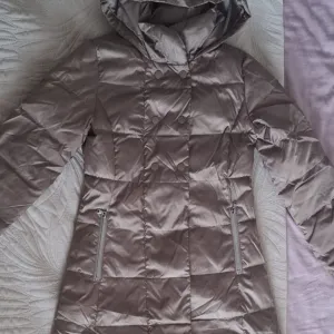 Benetton- jesenja jakna za devojčice