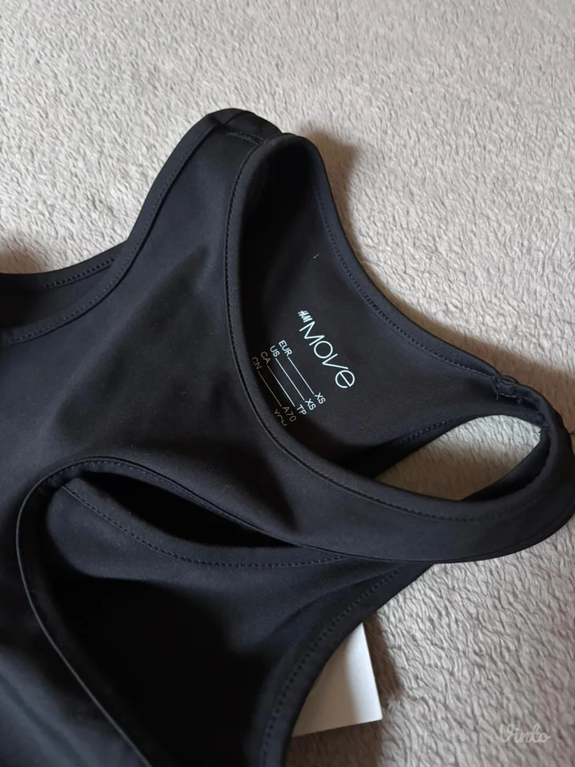 H&M top za trening - NOVO