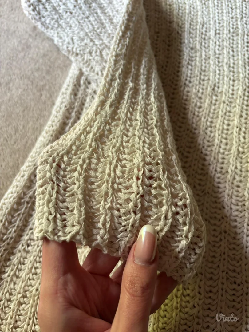 Zara pletena letnja bluza