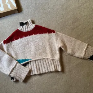 Zara oversized džemper