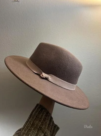 Parfois vuneni šešir