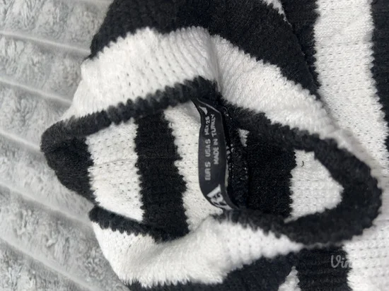 Zara džemper na pruge crop top