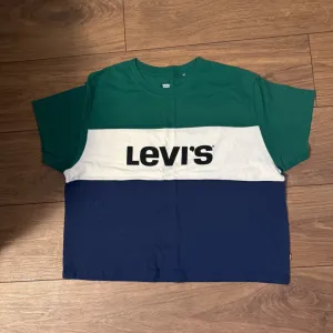 Levis majica