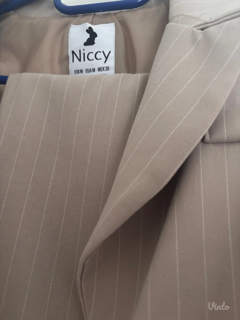Komplet sako i pantalone