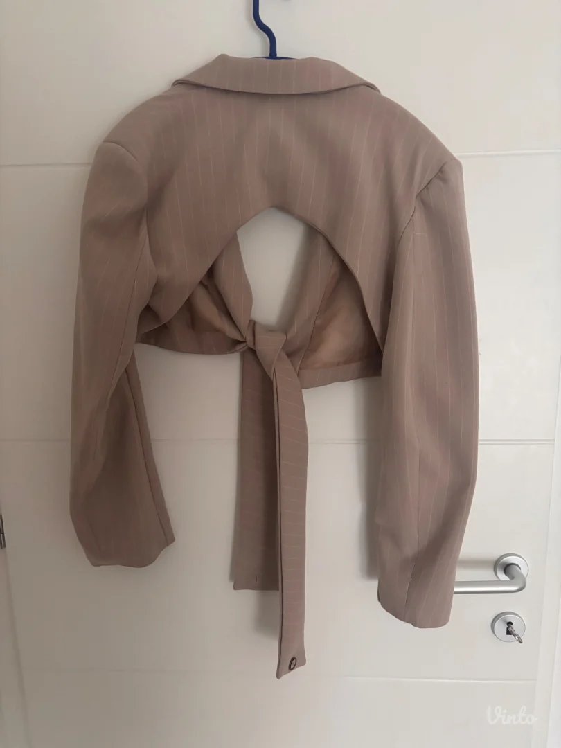 Komplet sako i pantalone