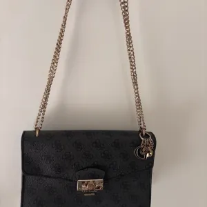Guess torbica original