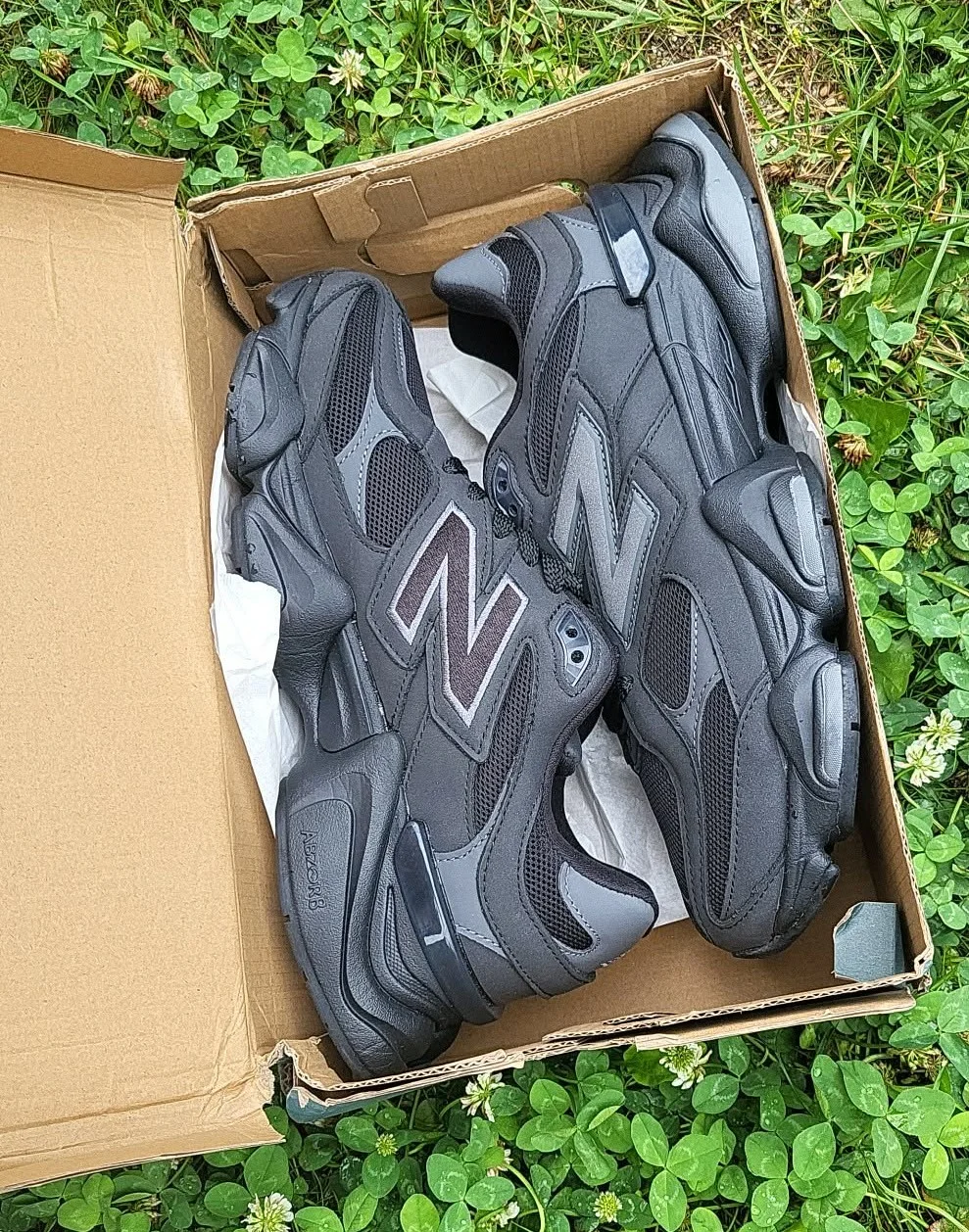 New Balance 9060 - Crne - NOVO!