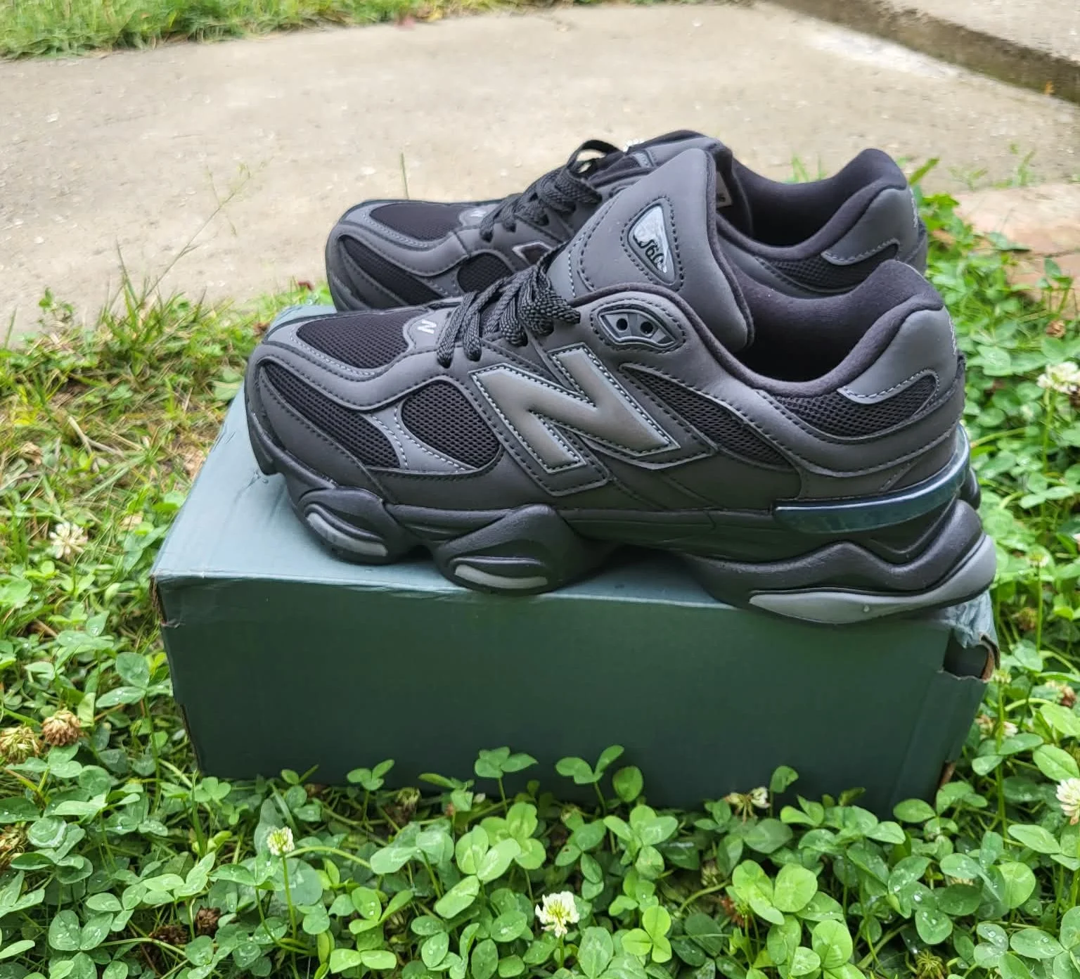 New Balance 9060 - Crne - NOVO!