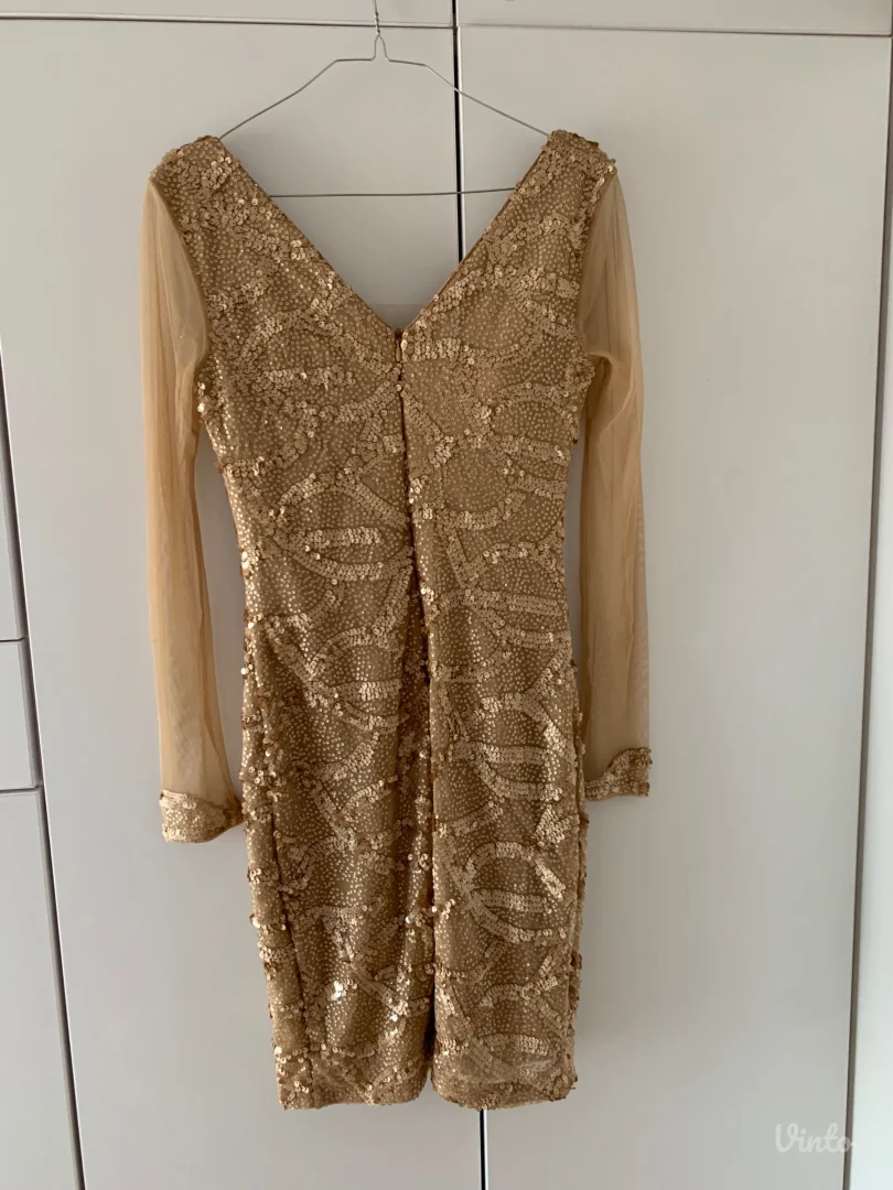 Šljokičava kratka haljina