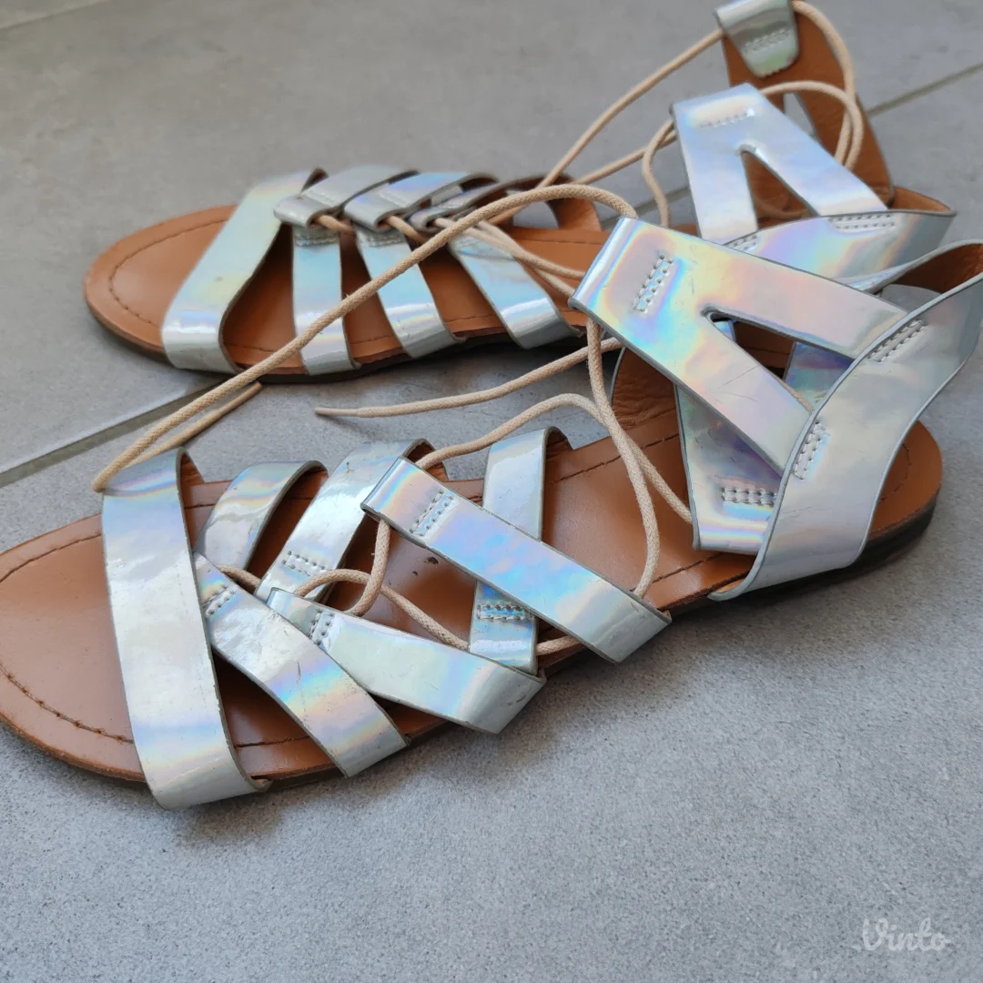 Srebrne sandale