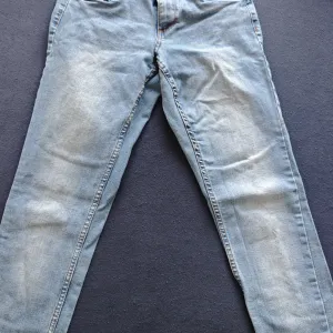 Farmerke ravnog kroja Up fashion 38