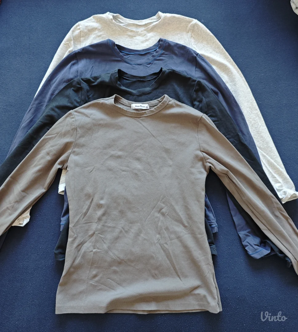 Četiri pamučne majice dugih rukava u S veličini
