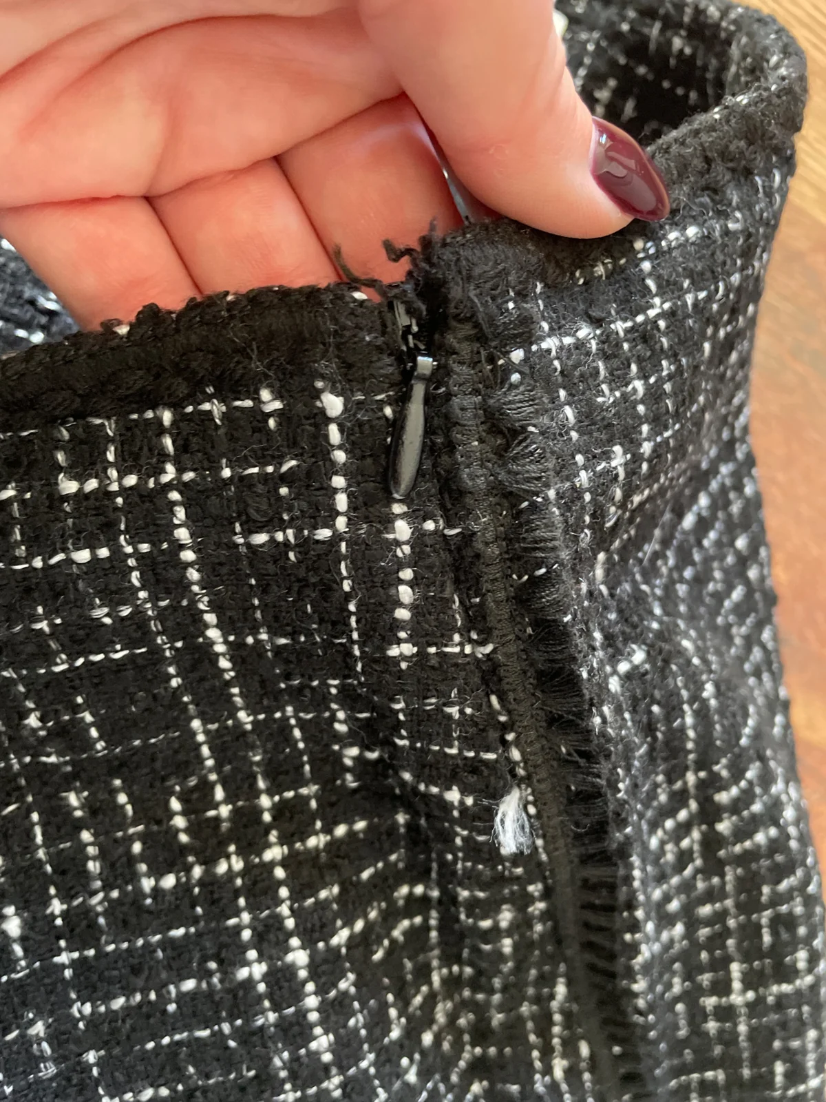 Zara pantalone tvid