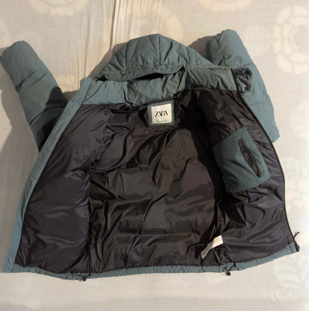 Zara zimska muska jakna! Vel S/M kao nov imate mere