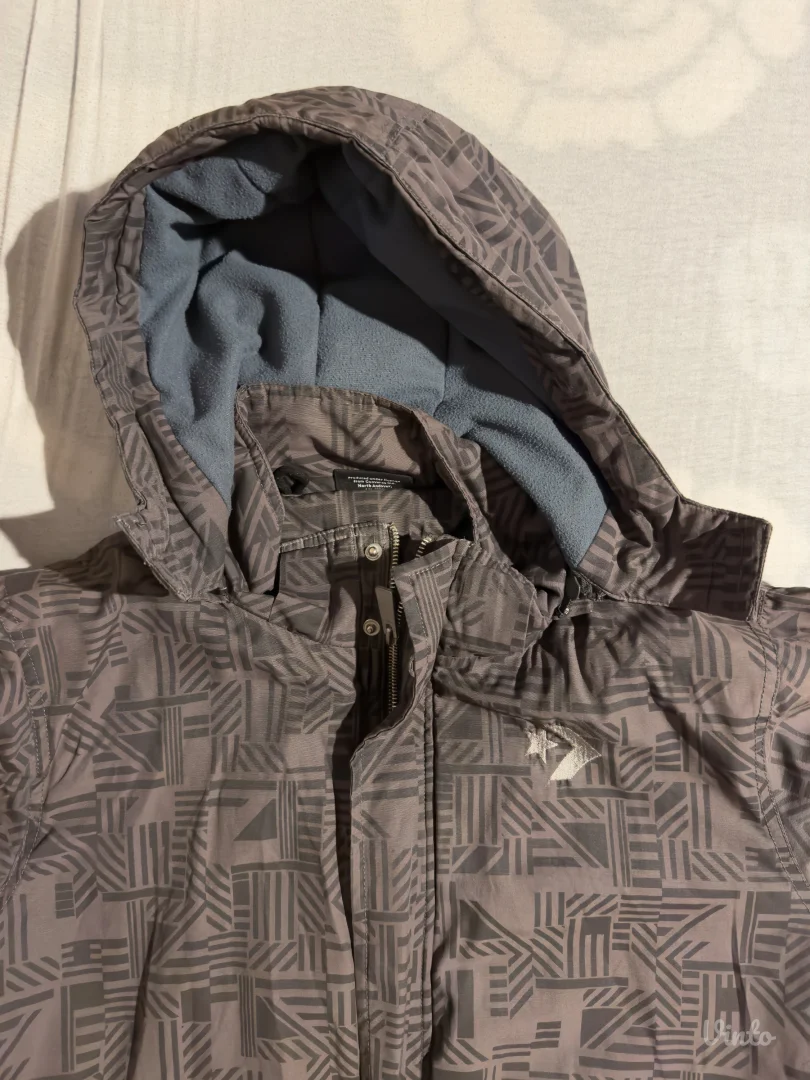 Original converse zimska jakna! M vel kao nov