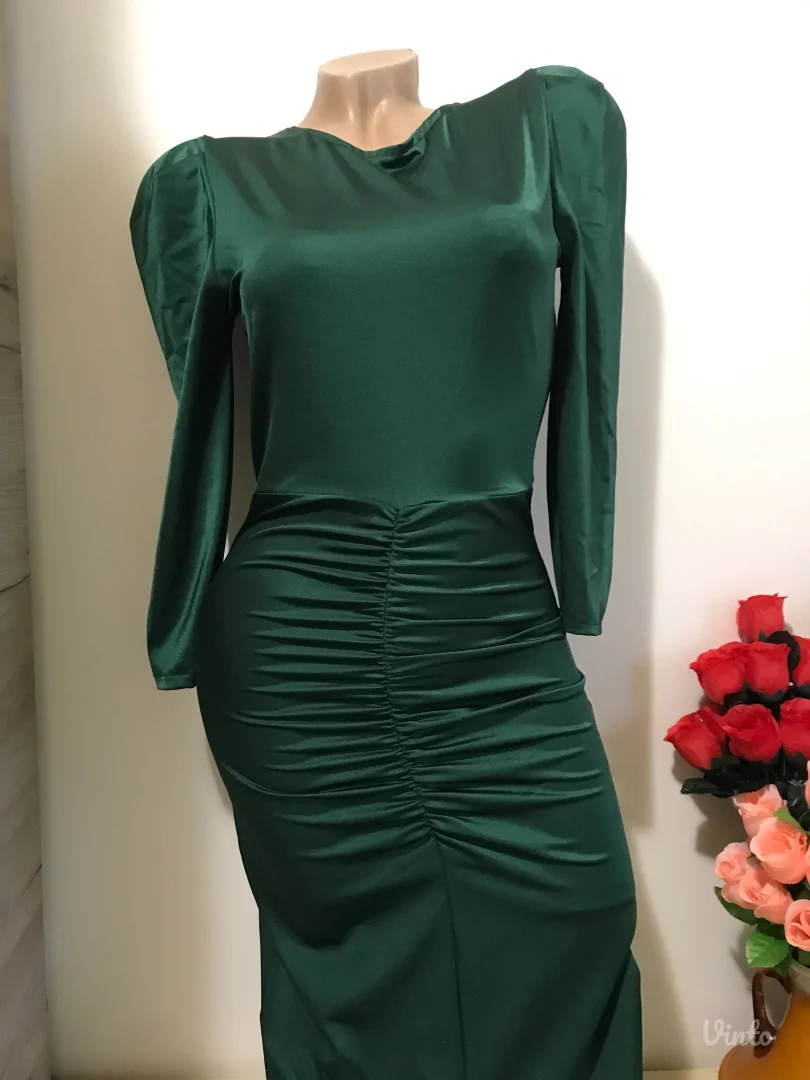 Nova zelena midi naborano ispod struka S/M