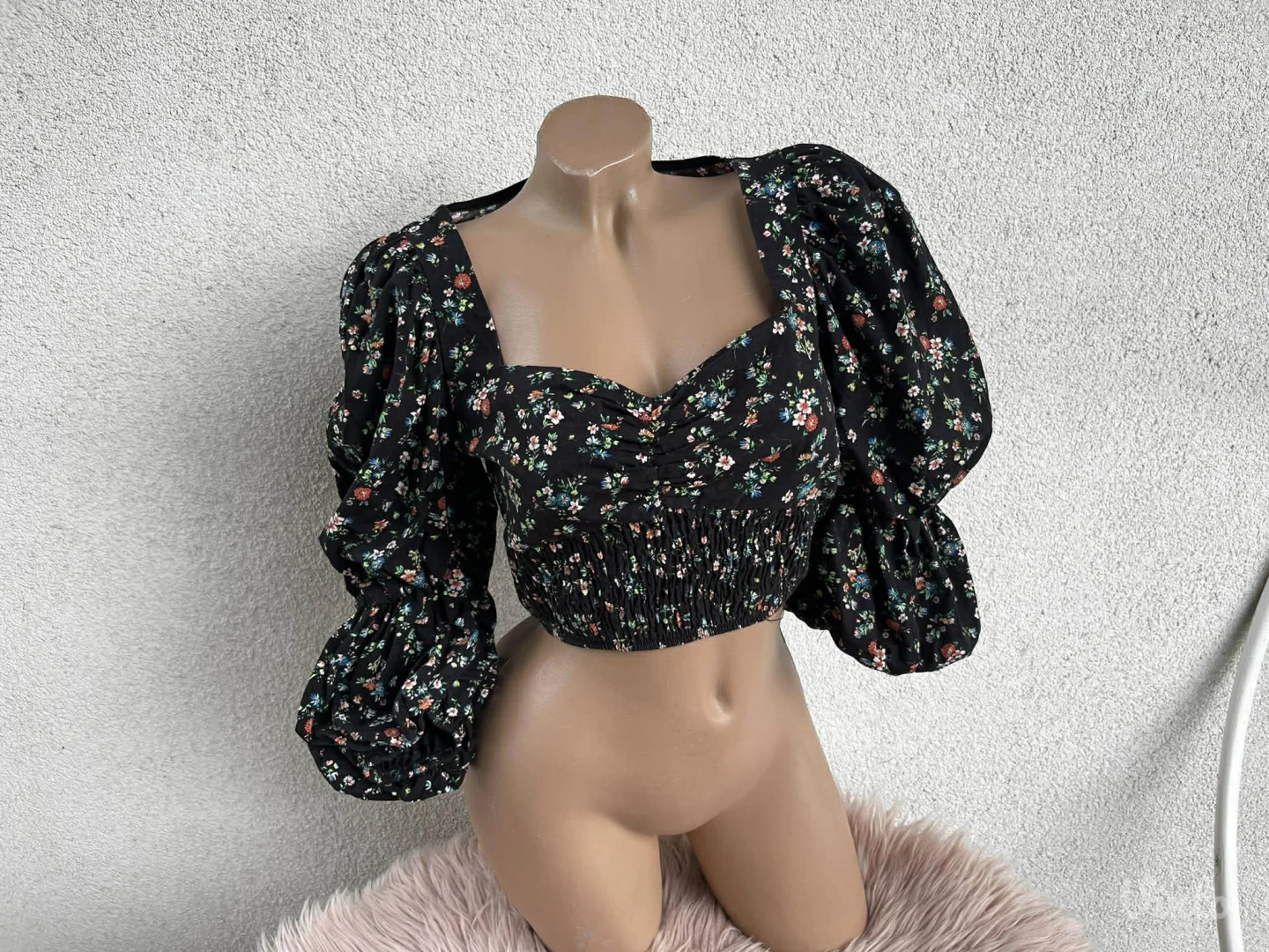 Berhska cvetni croptop S
