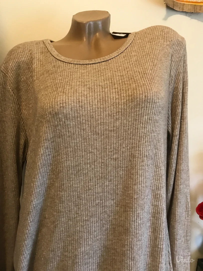 Nova krem trapezasta da svetlucavim M/L