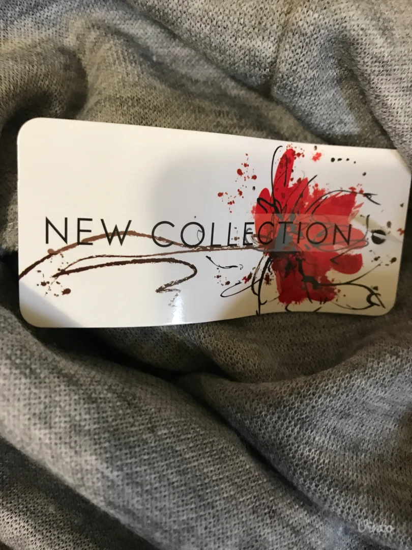 Nova siva topla siroka rolka haljina M