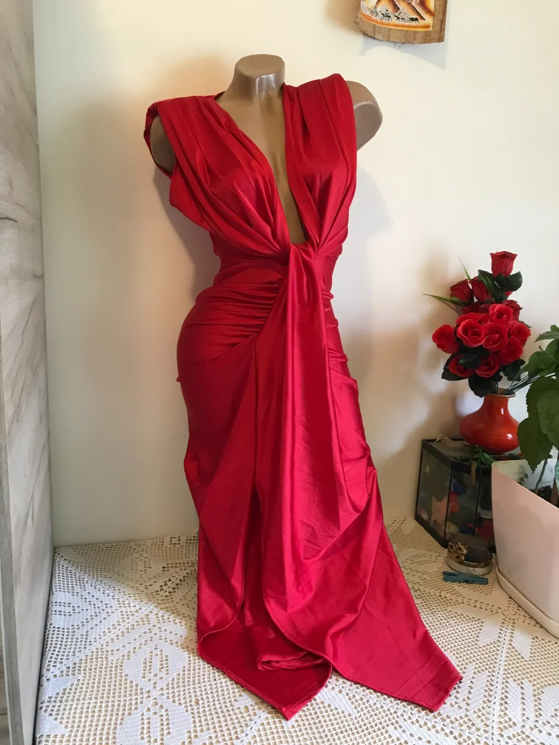 Nova Cristina crvena cvor u struku S/M