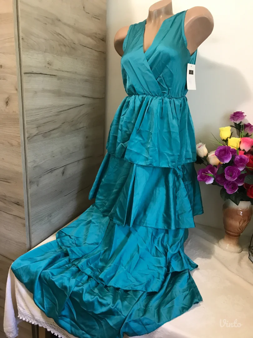 Nova k1 zelena haljina od karnera