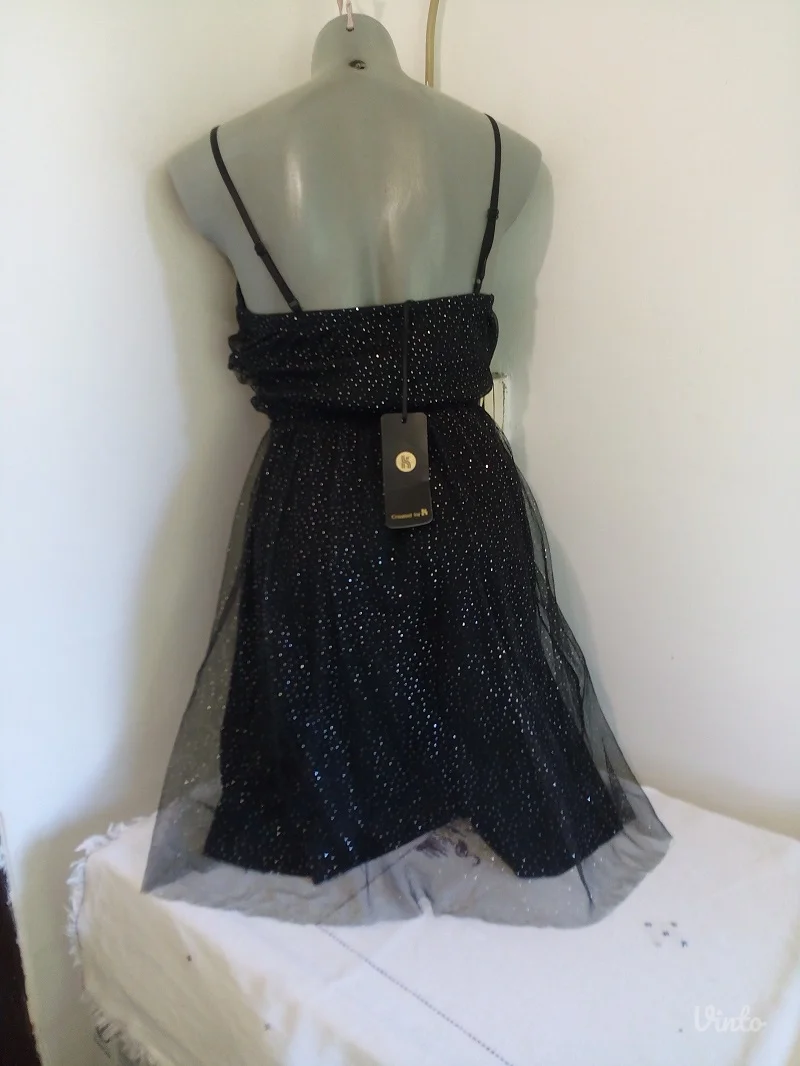 Nova K crna sa srebrnim tackicama S