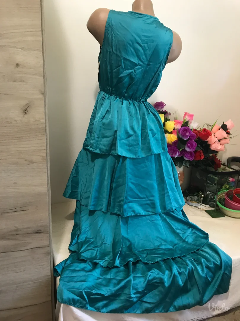 Nova k1 zelena haljina od karnera