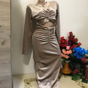 Nova krem plisana sa sitnim nitnama S/M