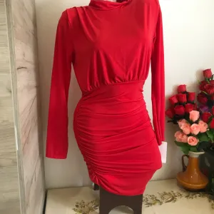 Nova Moda crvena nabrana sa rukavima S/M