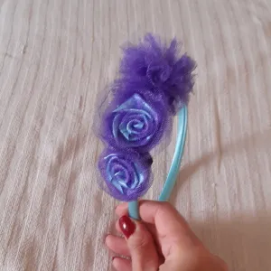 Ukrasna traka/rajf za kosu sa cvetovima