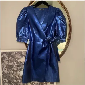 Zara svecana haljina