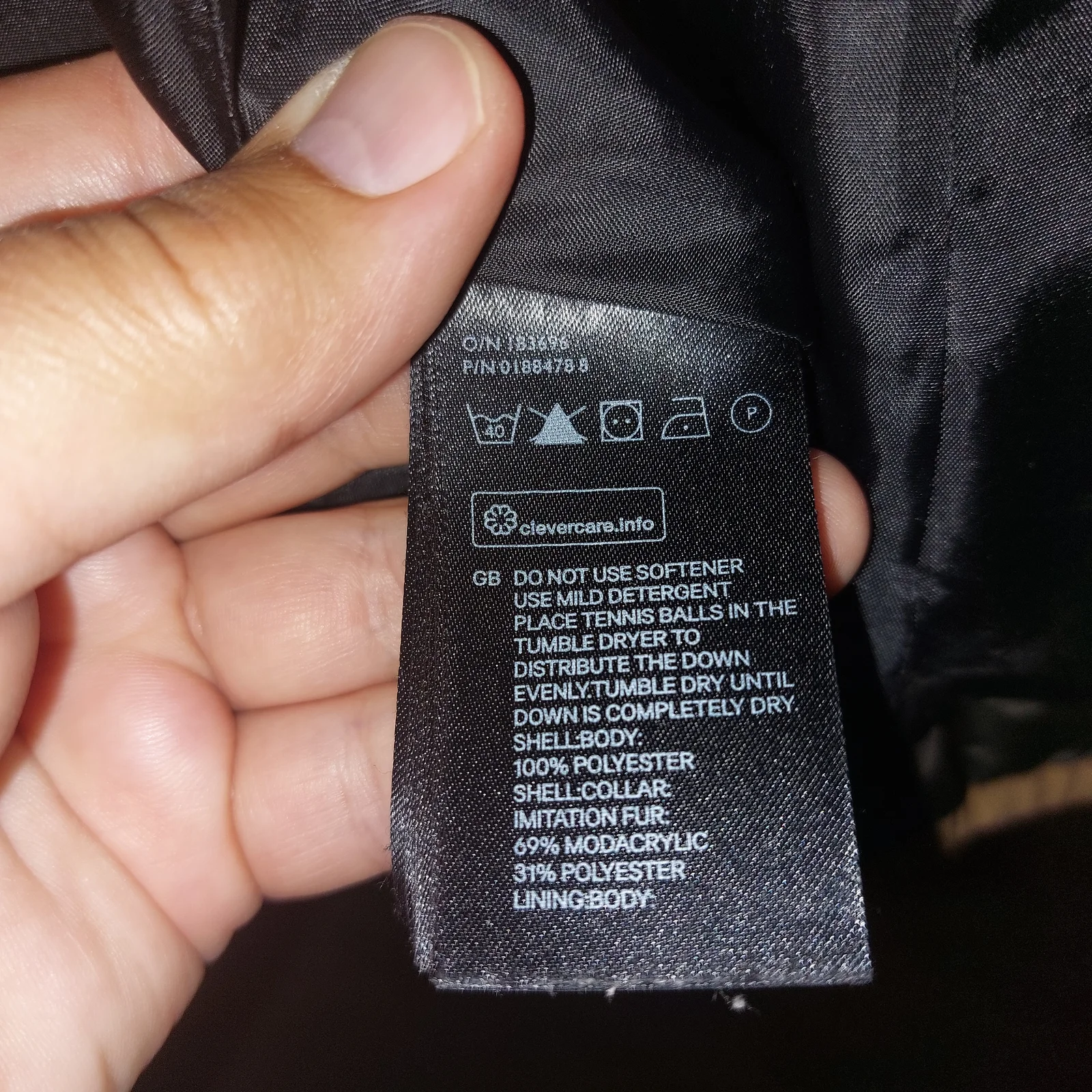H&M ženska perjana zimska jakna sa krznom (veličina 42)