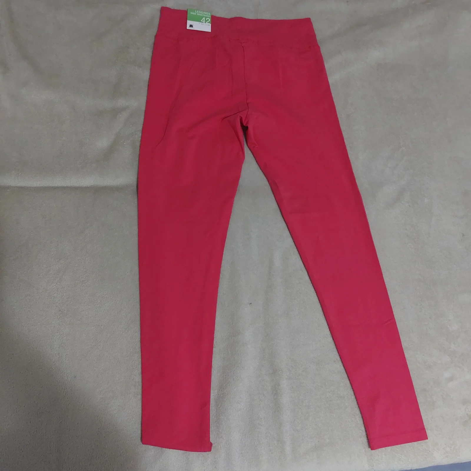 NOVO SA ETIKETOM Janina pamučne sportske helanke sa širokim pojasom (veličina 42 / XL)