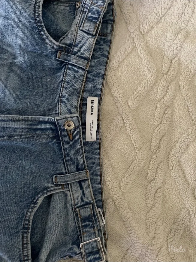 Bershka svetlo plave cargo farmerke - NENOŠENE