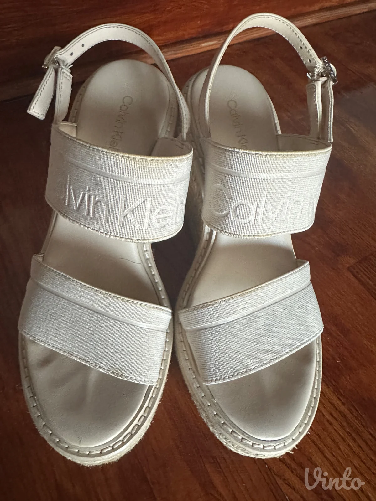 CALVIN KLEIN SANDALE NA PLATFORMU