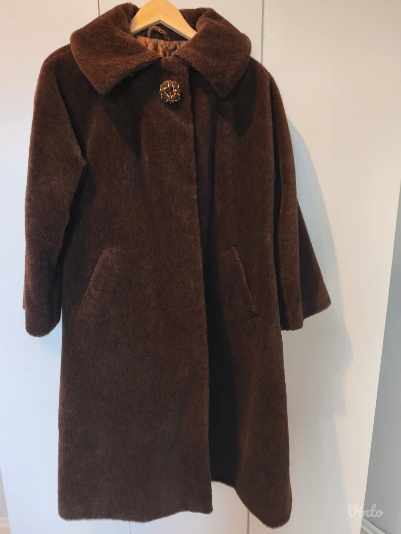 Vintage bunda od prirodnog krzna lame