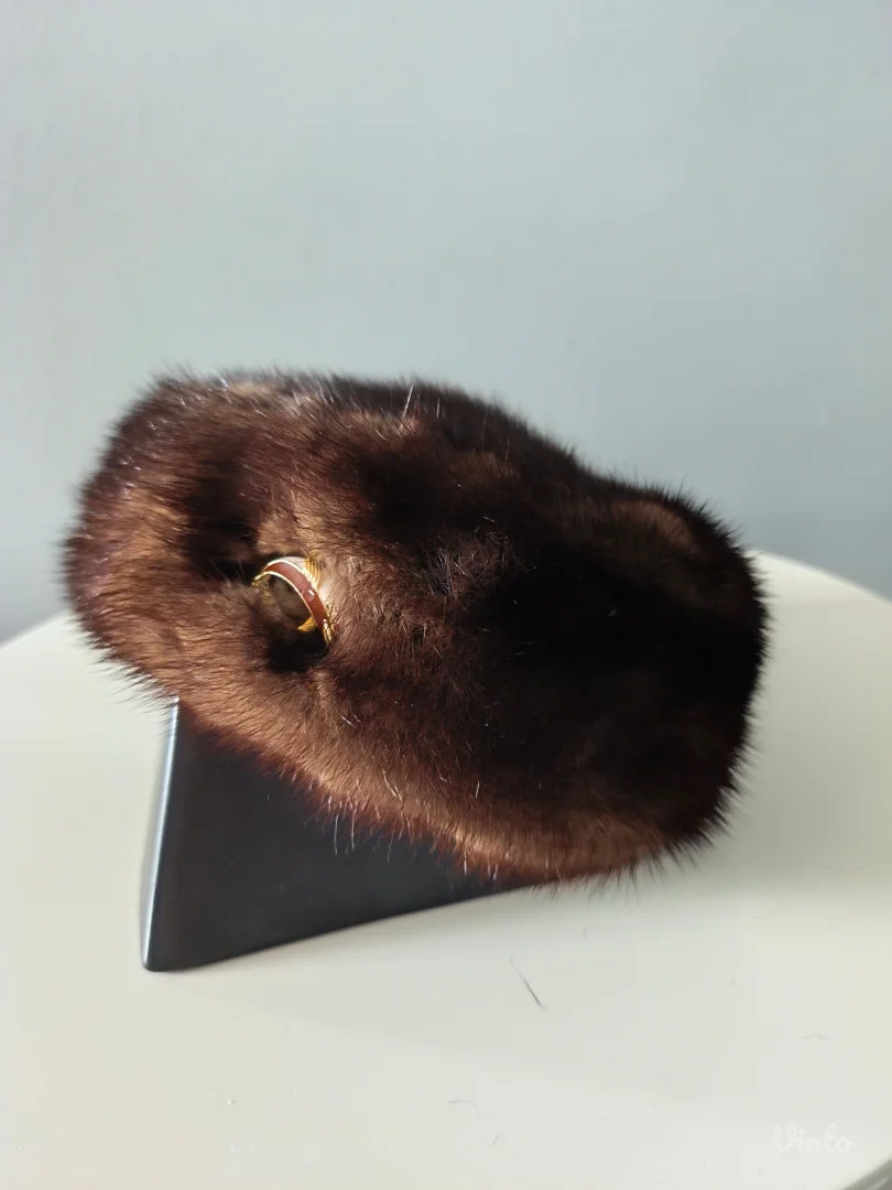 Šubara od prirodnog krzna