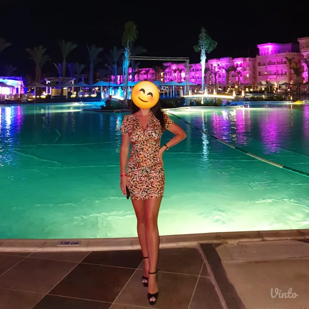 Ženska kratka haljina