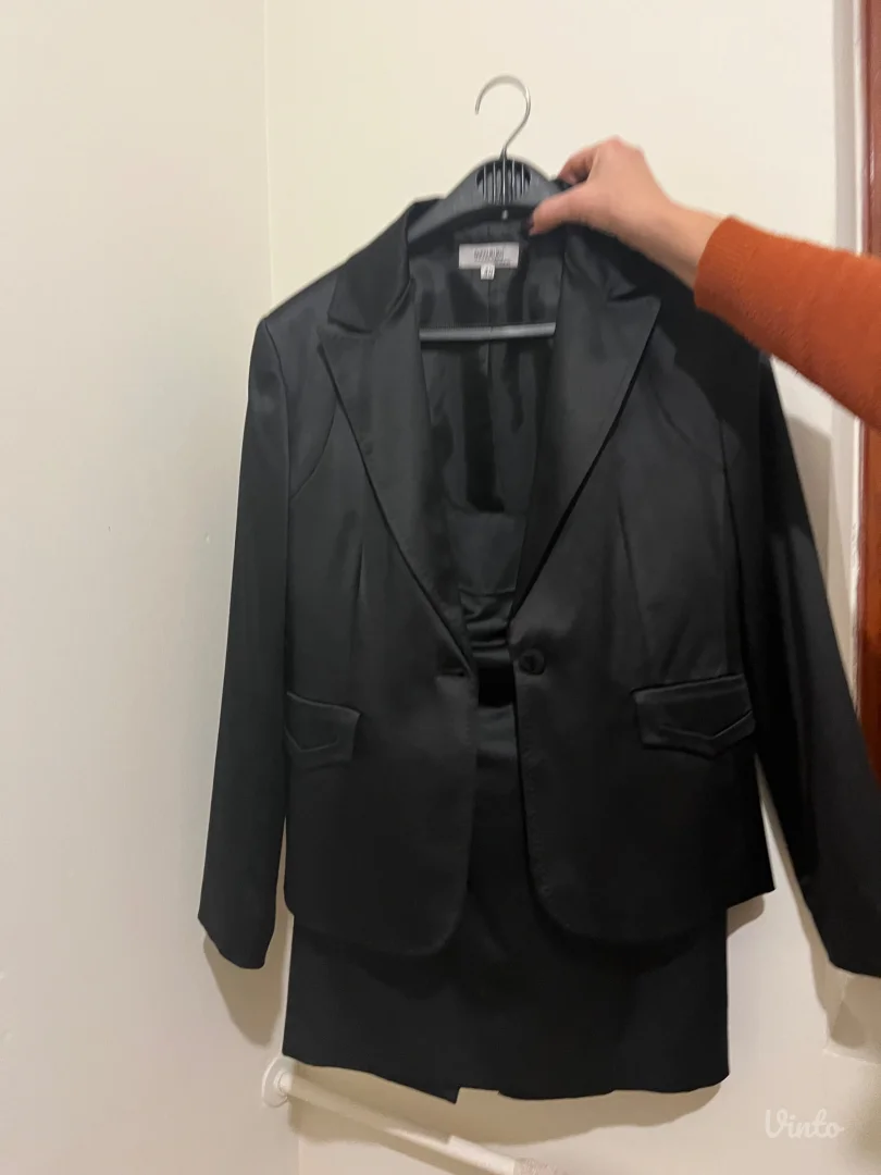 Satenski komplet sako i suknja