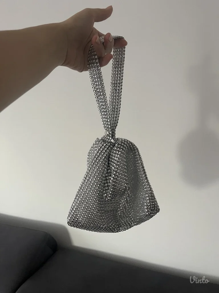 Temu - ženska torbica sa šljokicama