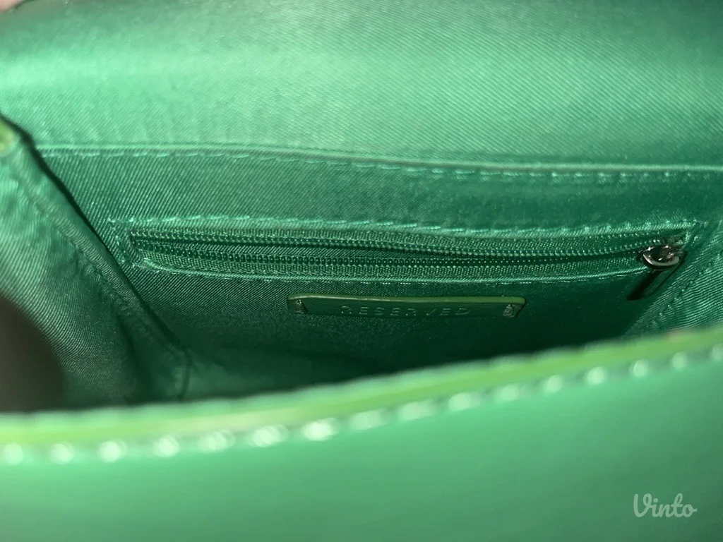 Zelena torbica - Reserved