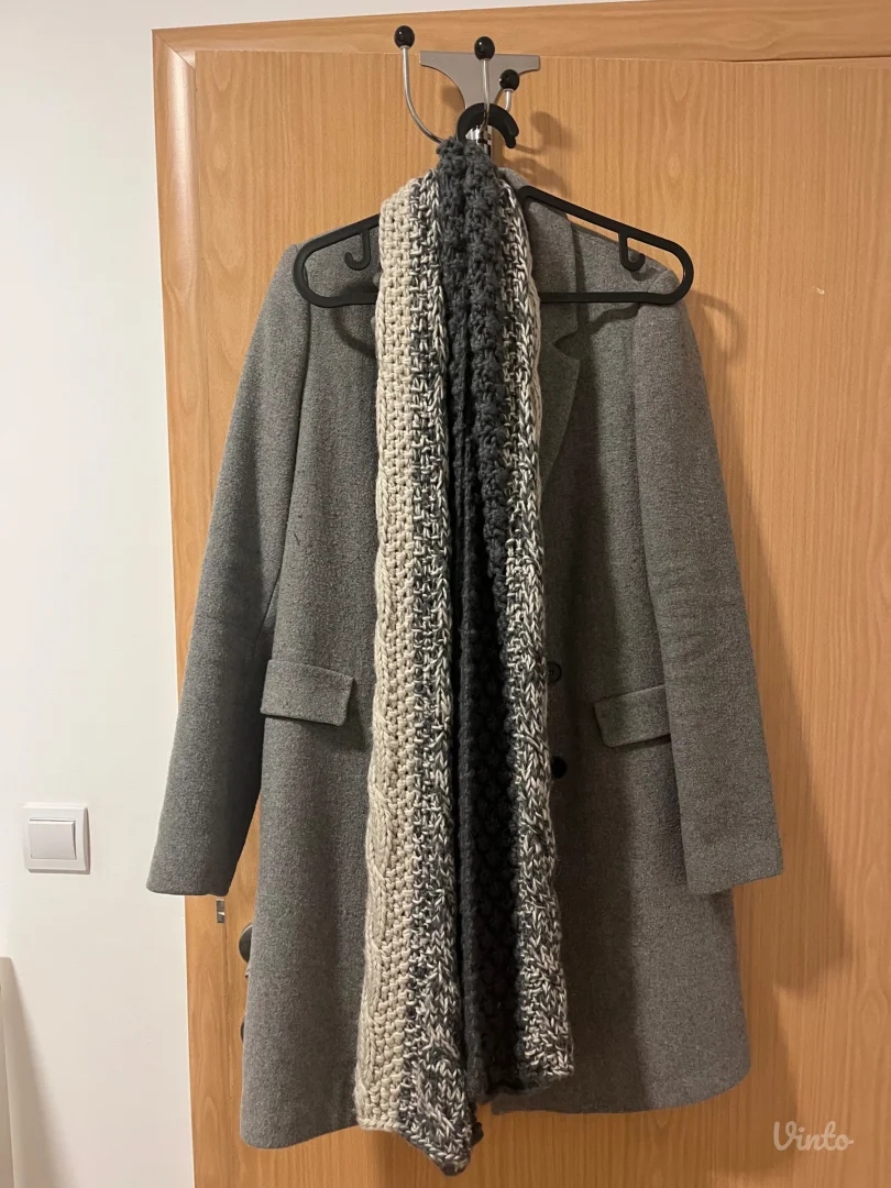 Zara kaputić + gratis šal