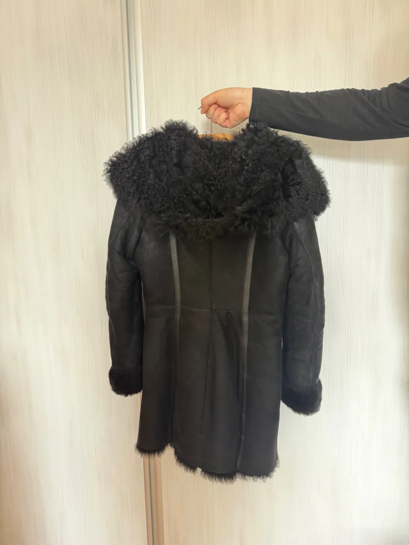 Monton - prava koža