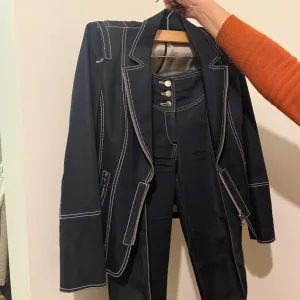 Komplet teksas odelo