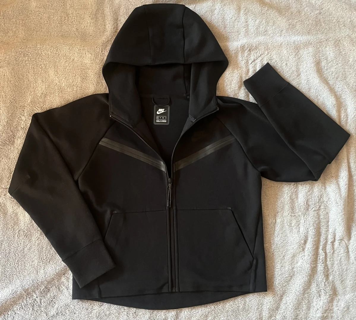 Nike tech fleece xs